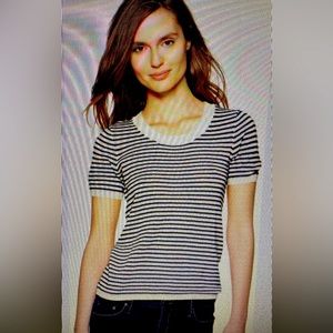 Gap, sweater tee, ivory, and navy size XL